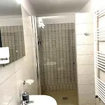 Almir 招待所 布拉索夫