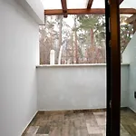 Almir 招待所 *