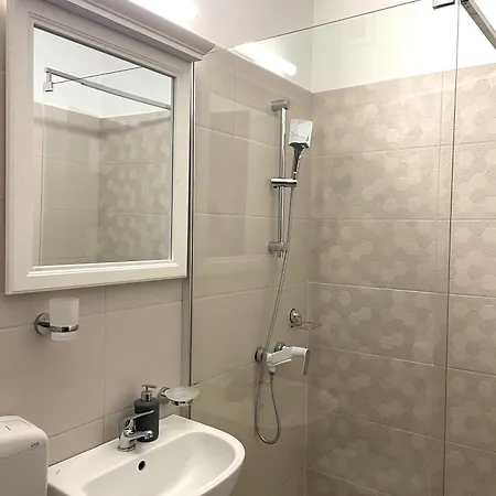 Almir Guest house *
