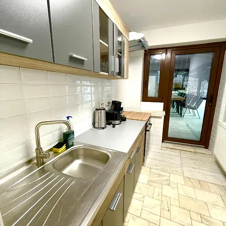 Almir Guest house Brasov