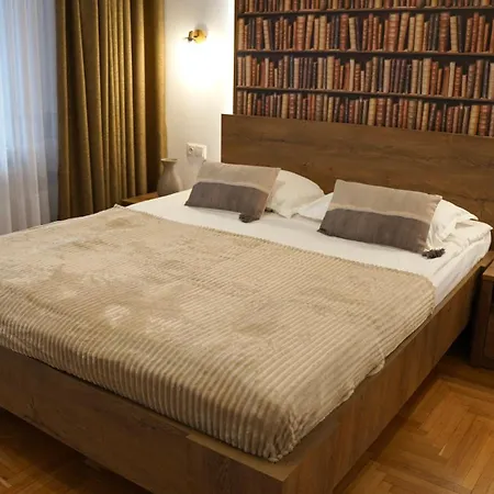 Almir Guest house