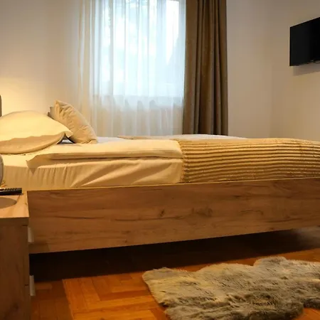 Guest house Almir *
