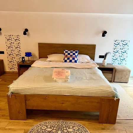 Almir Guest house